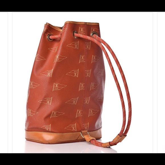 Louis Vuitton limited edition shoulder bag - Picture 3 of 5